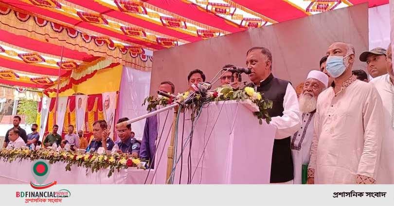 যারা ইতিহাসকে ধামাচাপাও বিকৃতি করতে চায়, তারা কখনও ক্ষমা পাবে না -স্বরাষ্ট্রমন্ত্রী