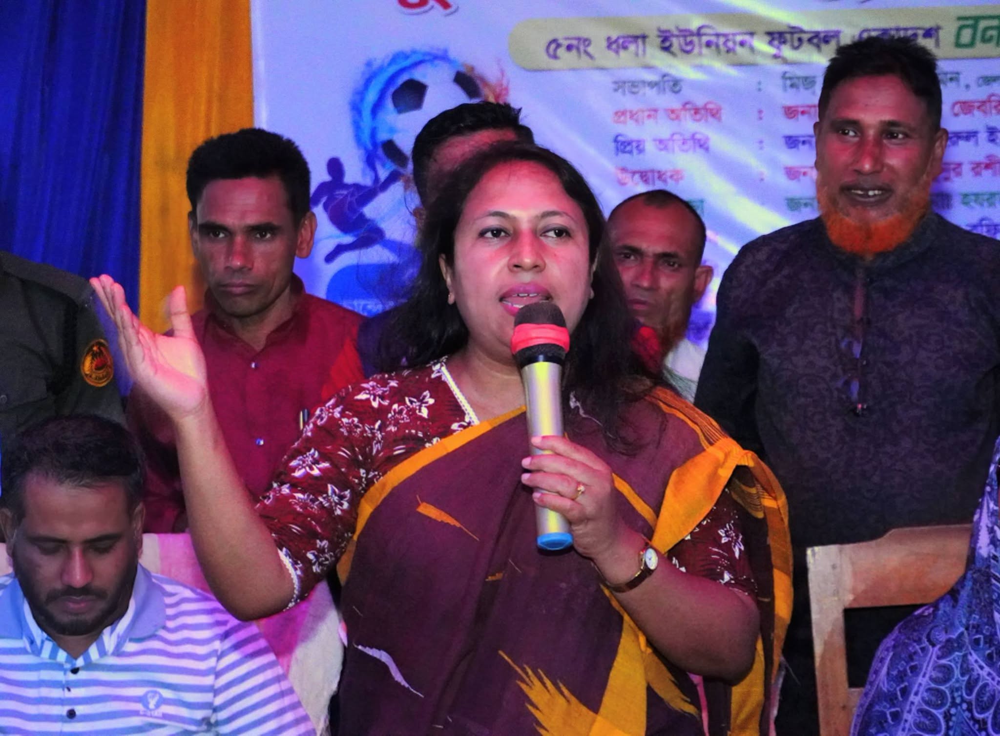 সুপার কাপ ফুটবলের গ্র্যান্ড ফাইনাল অনুষ্ঠিত