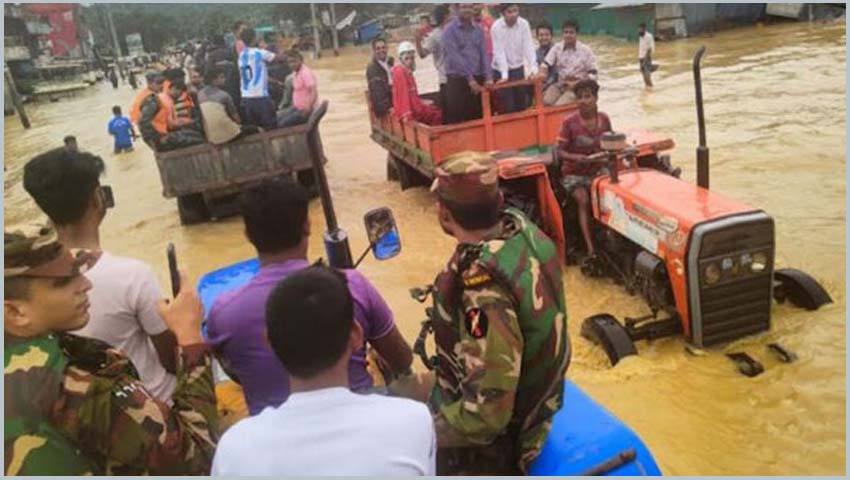 বন্যায় বিপন্ন মানুষের পাশে অনন্য ভূমিকায় সশস্ত্র বাহিনী