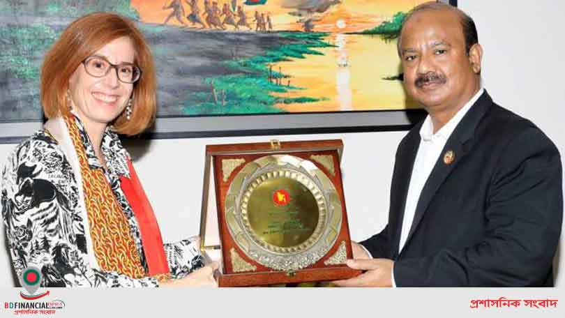 প্রতিরক্ষা মন্ত্রণালয়ের সিনিয়র সচিবের সঙ্গে সুইজারল্যান্ডের রাষ্ট্রদূতের সাক্ষাৎ