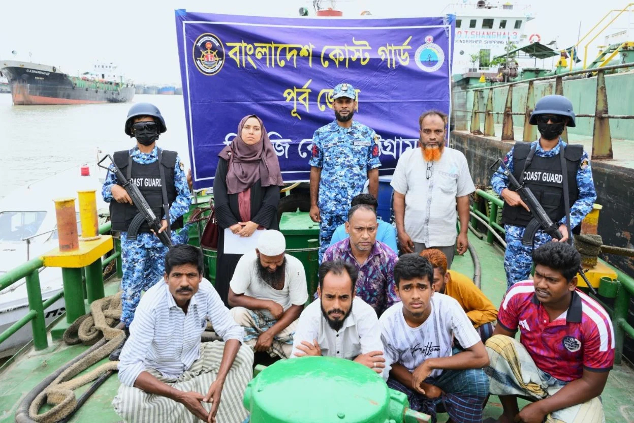 চট্টগ্রামে পাচারকালে ৪ হাজার লিটার ডিজেল জব্দ, আটক ৯