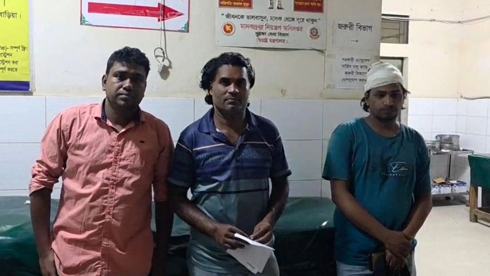 নবীনগরে র‌্যাবের ওপর সন্ত্রাসীদের হামলা, আহত ৩