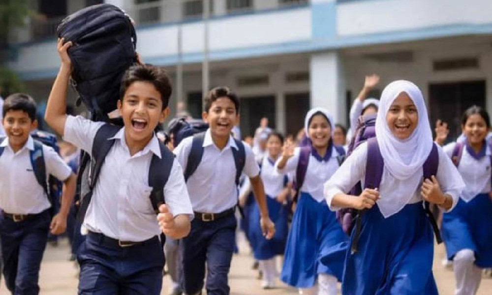 শিক্ষাপ্রতিষ্ঠানে আসছে ৫, ১০ ও ১৬ দিনের লম্বা ছুটি