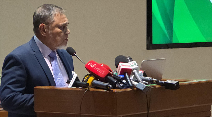 আইনের শাসন কাকে বলে দেখিয়ে দিতে চাই: সিইসি