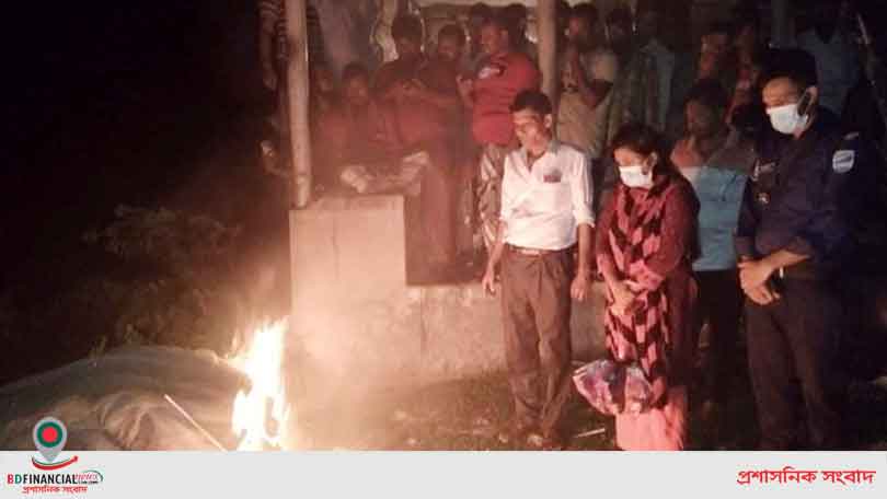 বোয়ালমারীতে নিষেধাজ্ঞা অমান্য করে ইলিশ শিকার, সাত হাজার মিটার জাল ধ্বংস