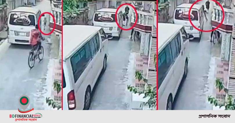 রাজশাহীতে মাইক্রোবাস চাপায় শিশুর মৃত্যু