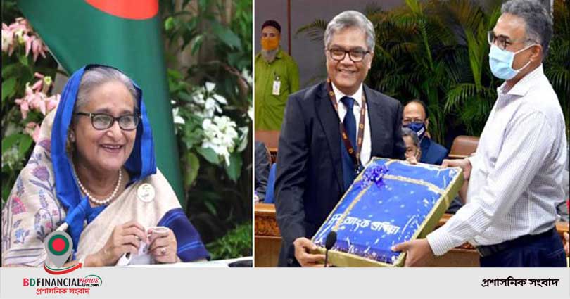 প্রধানমন্ত্রীর ত্রাণ তহবিলে ব্যাংক এশিয়ার কম্বল প্রদান