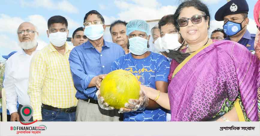 দক্ষিণাঞ্চলের লবণাক্ত এলাকায় কৃষিবিপ্লব ঘটবে: কৃষিমন্ত্রী