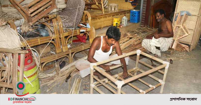 চ্যালেঞ্জের মুখে রাজশাহীর বেত শিল্প