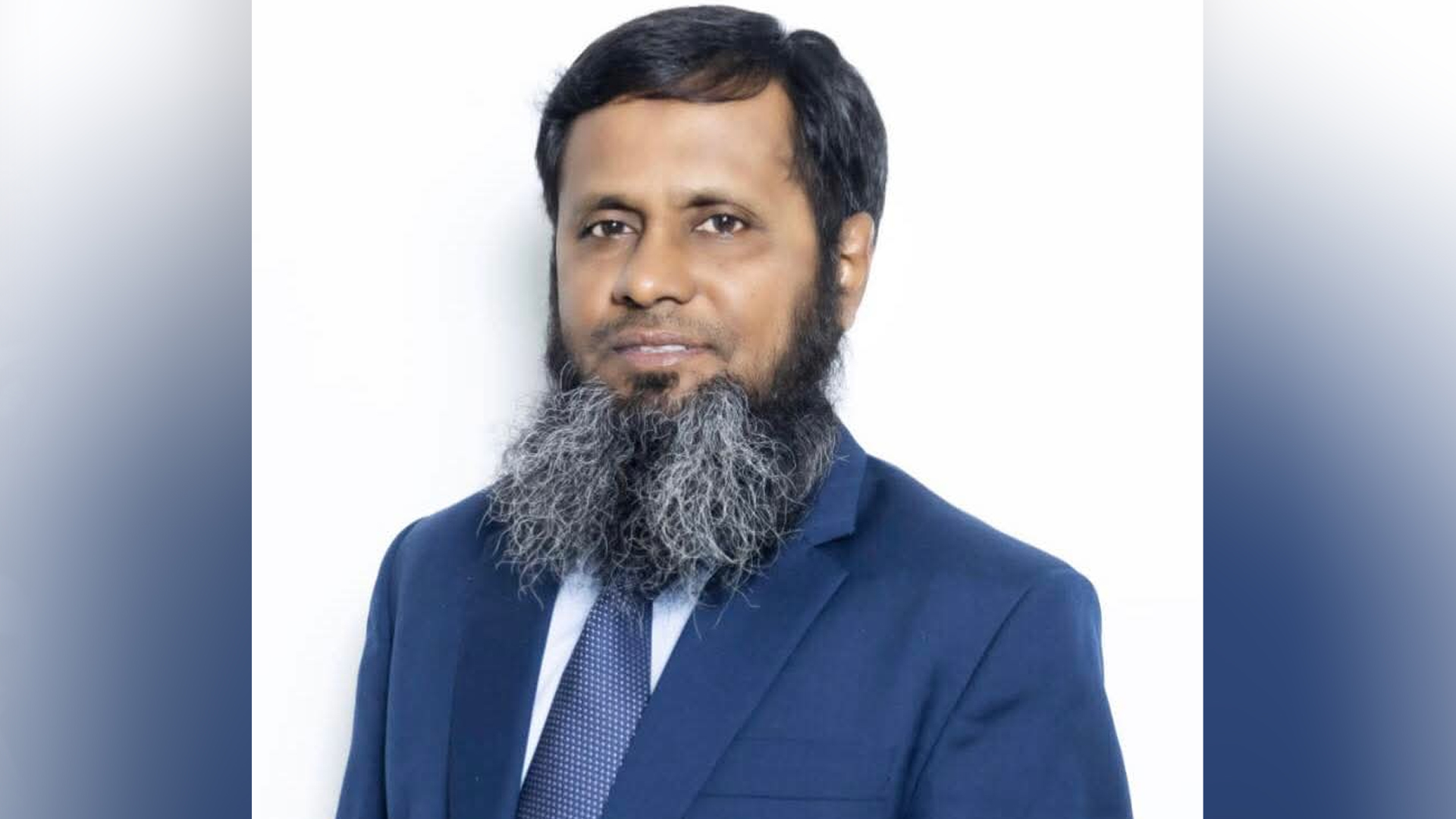 ঢাকা কাস্টমস কমিশনারের বিরুদ্ধে অনুসন্ধানে নেমেছে দুদক