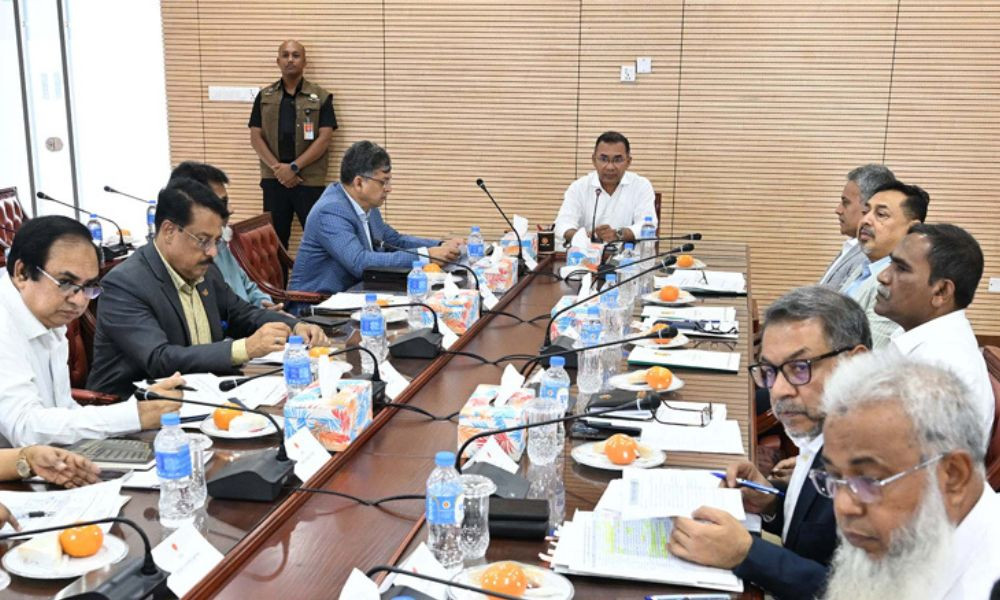 প্রধানমন্ত্রীর সভাপতিত্বে যানজট-ট্রাফিক ব্যবস্থাপনা বিষয়ক সভা অনুষ্ঠিত
