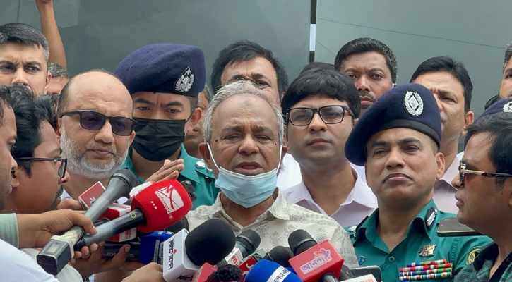 দেশে জঙ্গি নেই, মালয়েশিয়াফেরত ৩ জনের ভিসার মেয়াদ শেষ: স্বরাষ্ট্র উপদেষ্টা