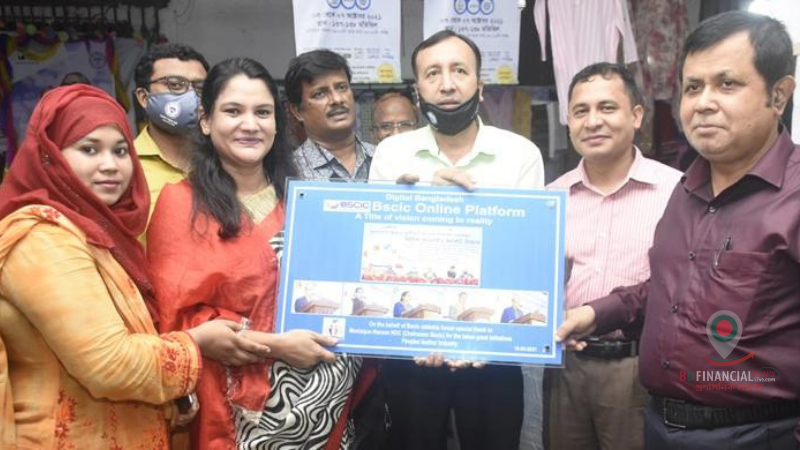 বিসিক চেয়ারম্যান পেলেন উদ্যোক্তাদের সম্মাননা