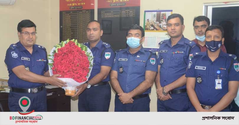 সাতক্ষীরায় সিনিয়র সহকারী পুলিশ সুপার ইয়াছিন আলীকে বিদায় সংবর্ধনা