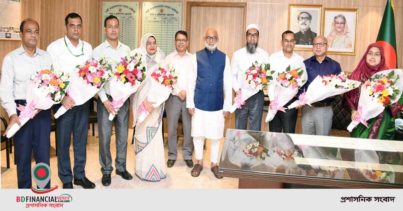 সরকারি দায়িত্ব পালনে উদ্ভাবনী চিন্তা-চেতনার বিকাশ ঘটাতে হবে : মৎস্য ও প্রাণিসম্পদ মন্ত্রী