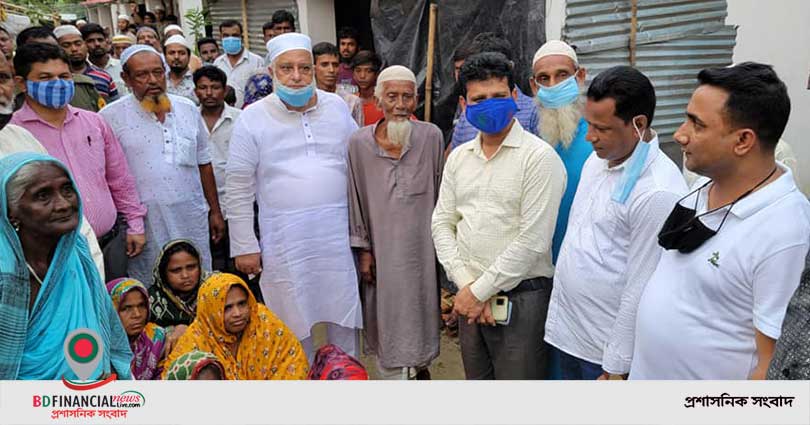 আশ্রয়ণ প্রকল্পের ঘর নির্মাণ কাজ পরিদর্শনে মাদানী এম.পি