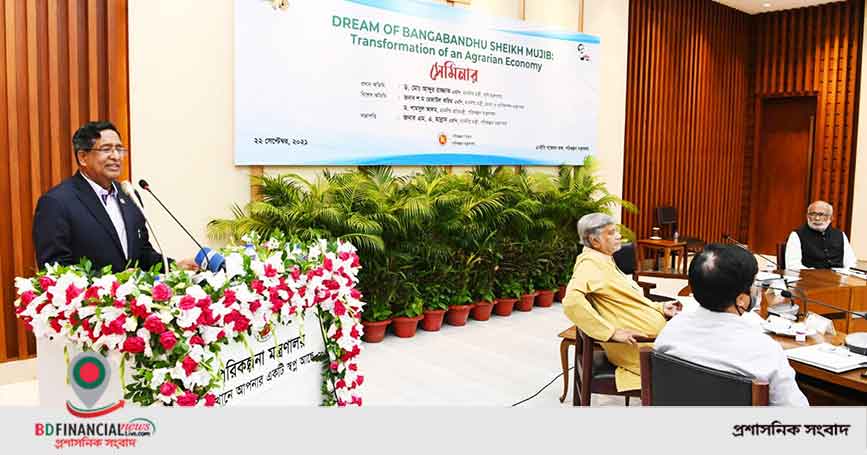জামায়াত-ধর্মান্ধদের সাথে সম্পর্ক রেখে বিএনপি কোনদিনই জনগণের কাছে গ্রহণযোগ্যতা পাবে না: কৃষিমন্ত্রী