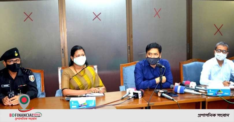 বিনা প্রয়োজনে বের হলেই ব্যবস্থা, দোকান খুললে সিলগালা: চট্টগ্রামের জেলা প্রশাসক