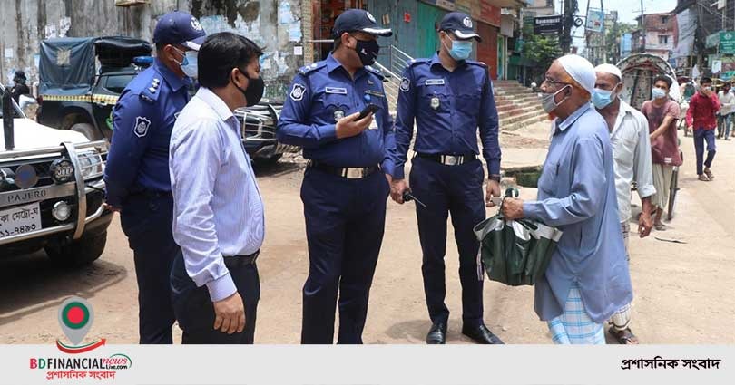 সতর্ক অবস্থায় কক্সবাজার জেলা পুলিশ