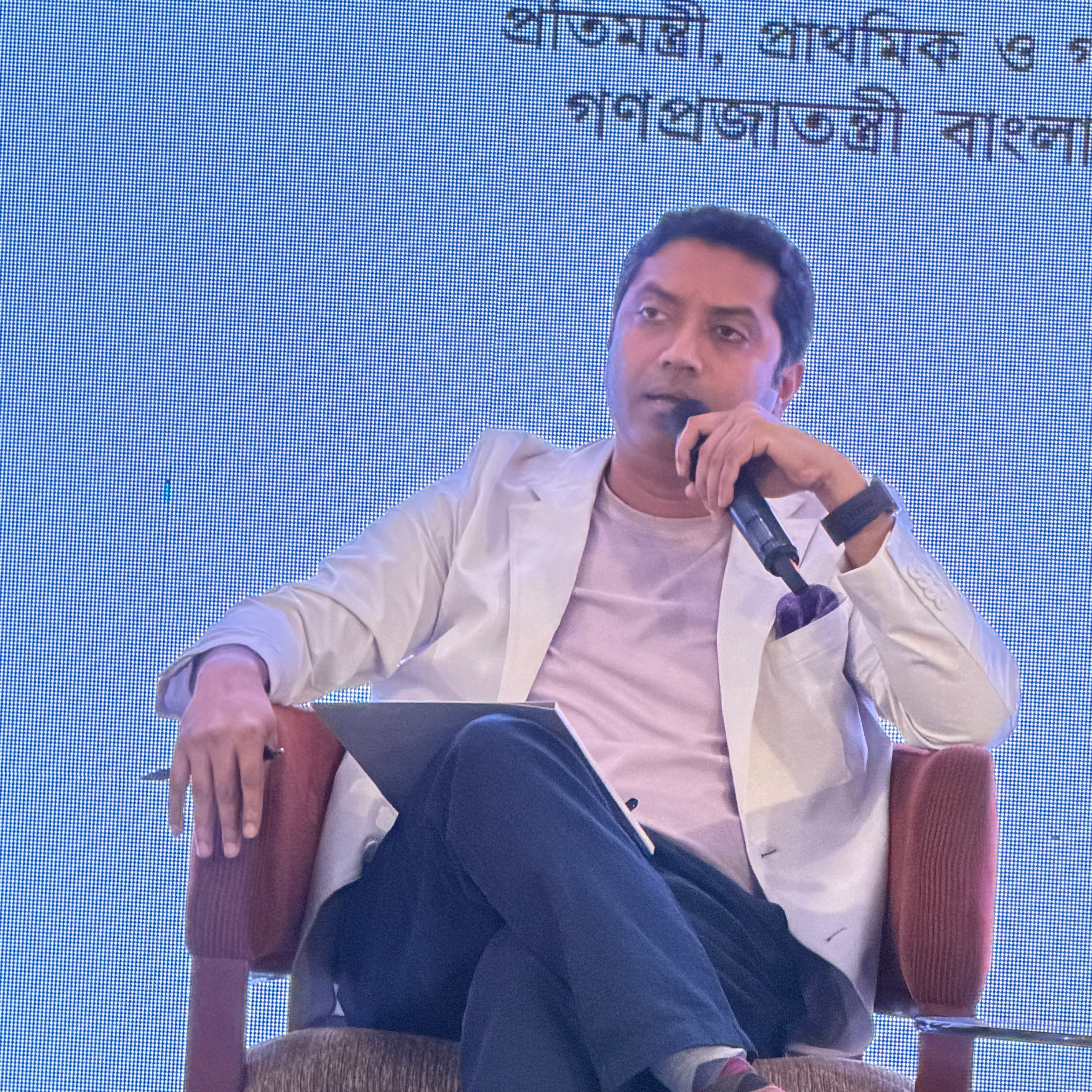 সঠিক ন্যারেটিভ প্রতিষ্ঠায় সম্মিলিত উদ্যোগ প্রয়োজন: ববি হাজ্জাজ