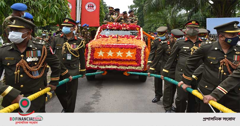 সেনাপ্রধান জেনারেল আজিজ আহমেদকে বিদায়ী সংবর্ধনা