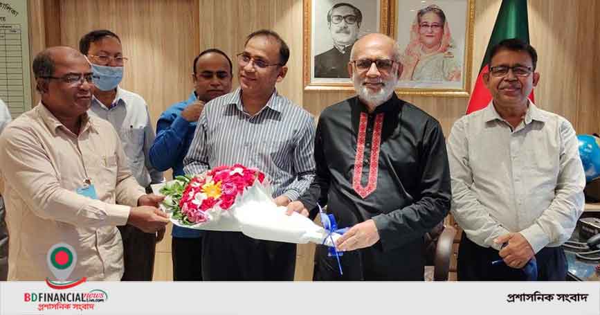 জনবান্ধব মানসিকতা নিয়ে দায়িত্ব পালনের আহ্বান মৎস্য ও প্রাণিসম্পদ মন্ত্রীর