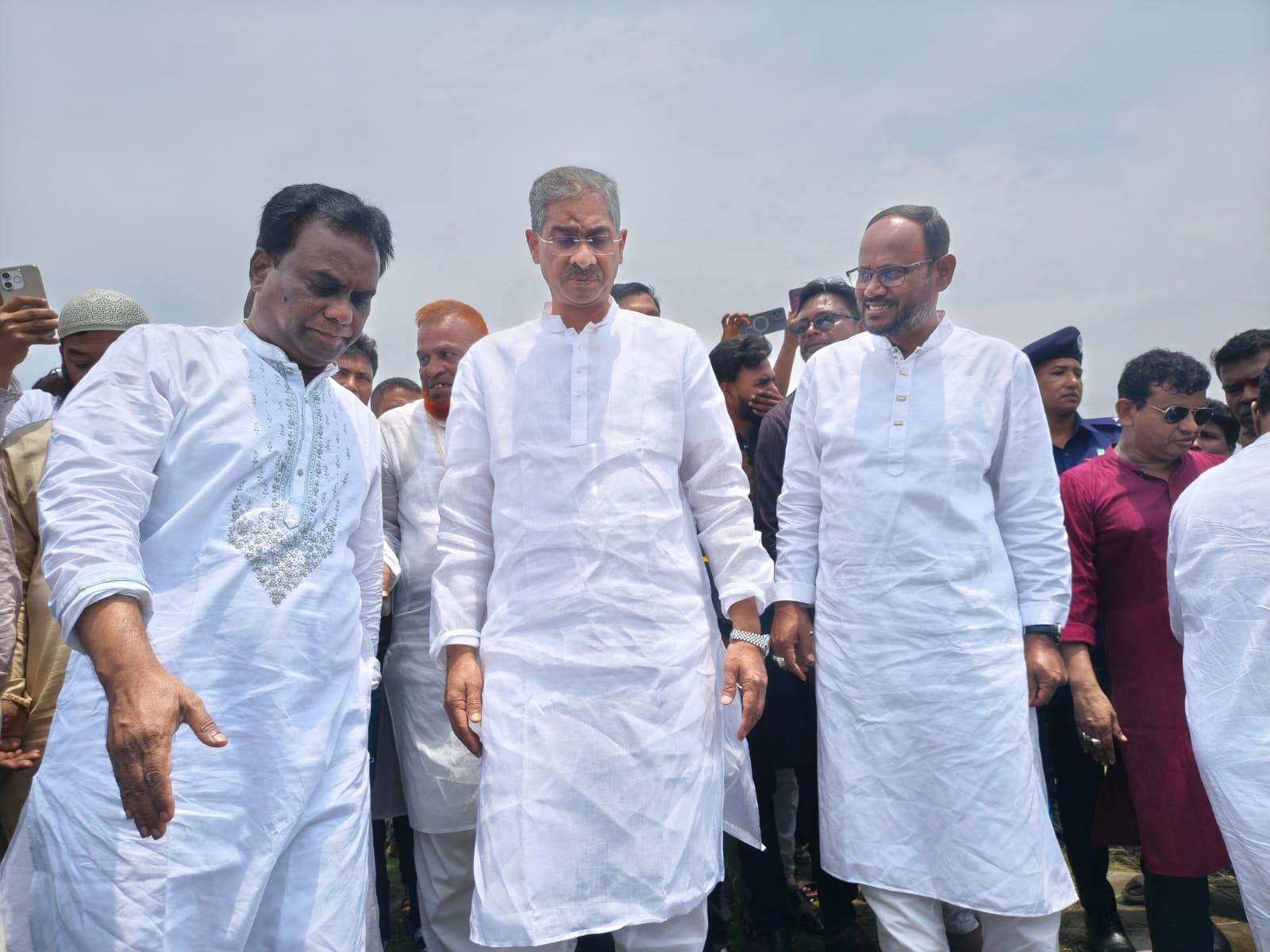 যমুনা ভাঙন রোধে টাঙ্গাইলে স্থায়ী বেড়িবাঁধ নির্মাণের ঘোষণা
