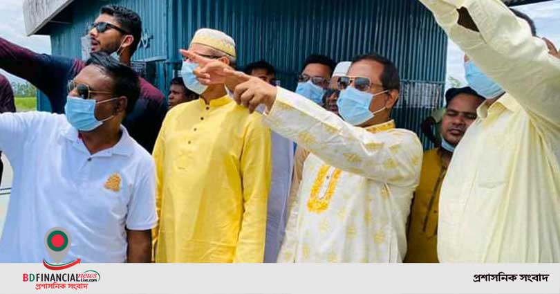মাদারগঞ্জ-সারিয়াকান্দি নৌপথে সী ট্রাক চালুর অগ্রগতি পরিদর্শন করেন মির্জা আজম এমপি