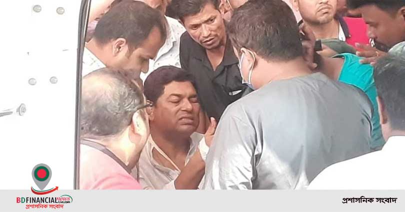 প্রধানমন্ত্রীর অনুষ্ঠানে যাওয়ার পথে সড়ক দুর্ঘটনায় বরগুনার মেয়র মহারাজ