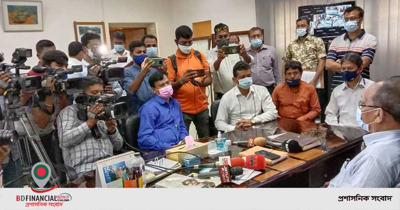 ৩০ সেপ্টেম্বরের মধ্যে রাবির আবাসিক হল খোলার দাবি শিক্ষার্থীদের