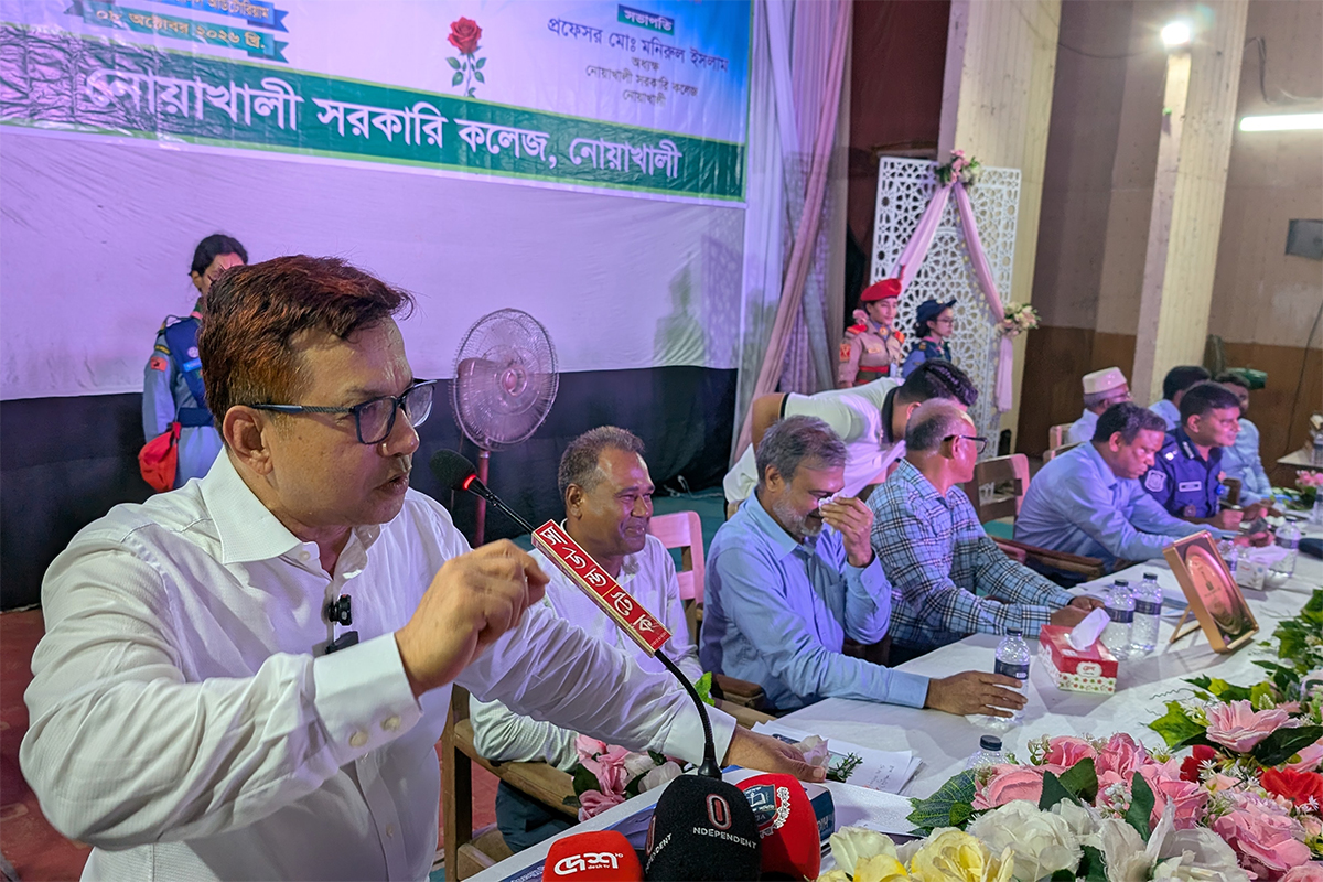 মাদকাসক্ত ও কিশোর গ্যাংদের আশ্রয় প্রশ্রয় না দেওয়ায় আহ্বান জনপ্রশাসন সচিবের