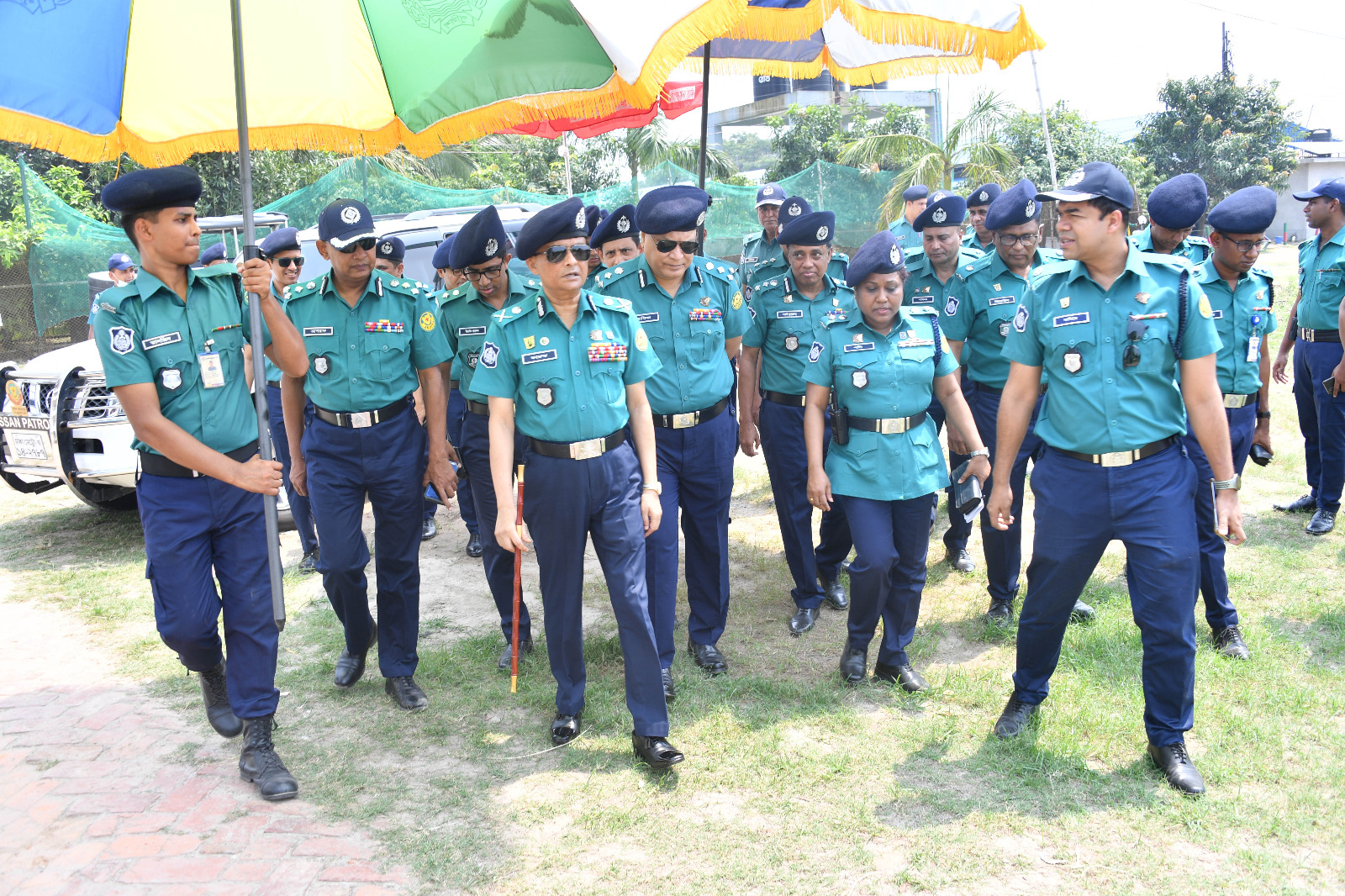 ডেমরা পুলিশ লাইন্স পরিদর্শন করলেন ডিএমপি কমিশনার