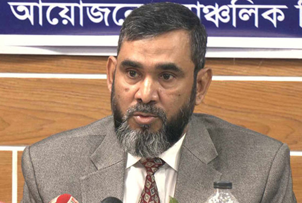 পোস্টাল ব্যালোটে ভোট দেবেন প্রবাসী ভোটাররা : ইসি সানাউল্লাহ