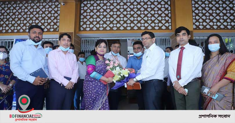 নরসিংদী জেলা প্রশাসকের দায়িত্বভার হস্তান্তর