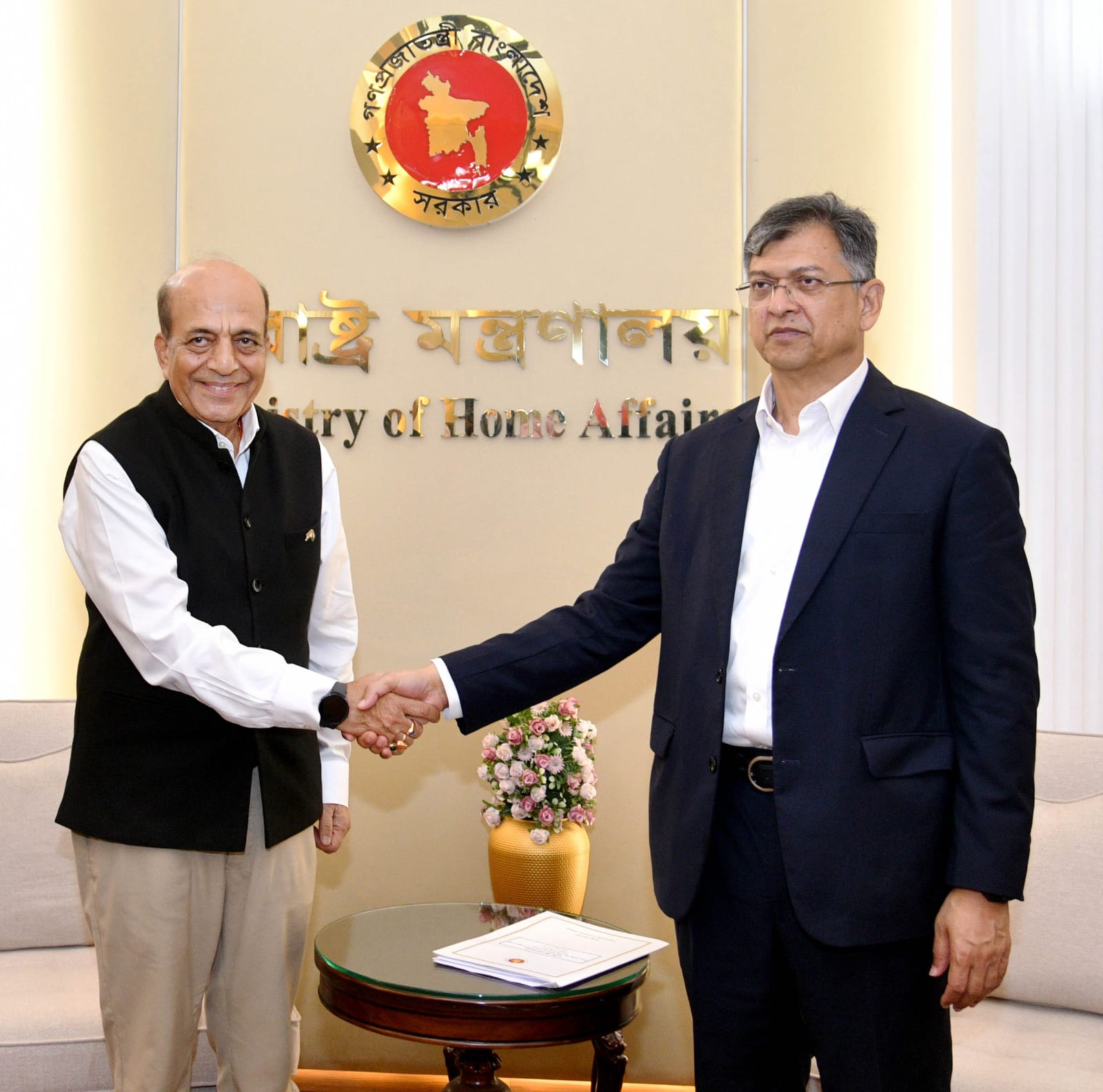সমতার ভিত্তিতে আলোচনায় বাংলাদেশ-ভারত সম্পর্ক এগিয়ে নেওয়ার আহ্বান