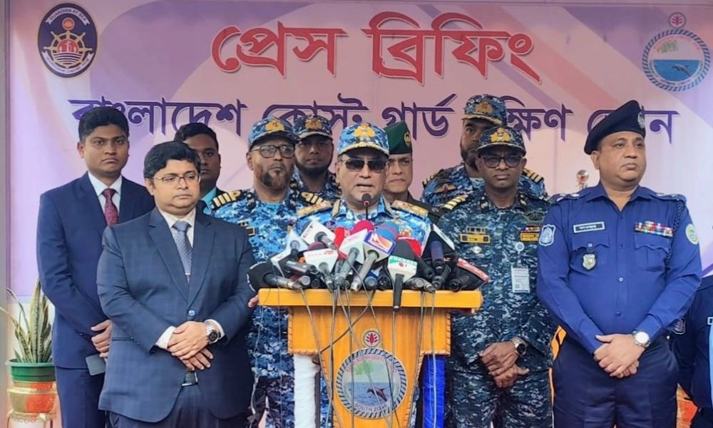 নিরাপদ ভোটের পরিবেশ সৃষ্টিতে কোস্ট গার্ড সর্বাত্মক প্রচেষ্টা চালিয়ে যাচ্ছে : মহাপরিচালক