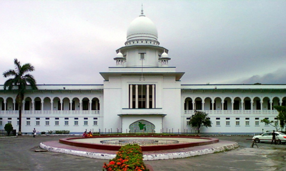 ৩ মাসের মধ্যে সুপ্রিম কোর্টের আলাদা সচিবালয় প্রতিষ্ঠার নির্দেশ