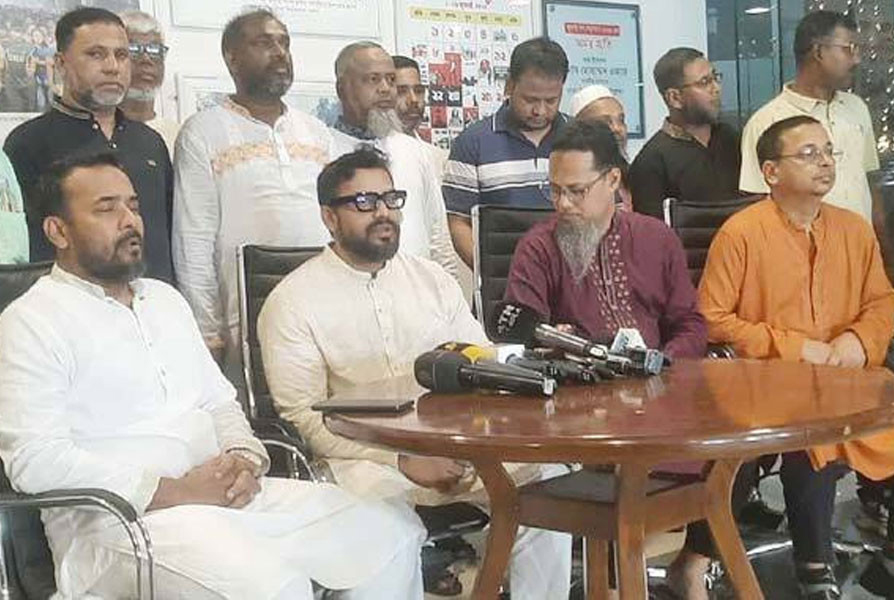 ঢাকা উত্তরের ৮৫ শতাংশ বর্জ্য অপসারণ হয়েছে : প্রশাসক