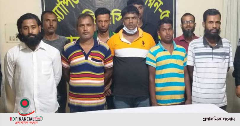 র‌্যাবের হাতে মানবপাচার চক্রের ১৬ সদস্য আটক