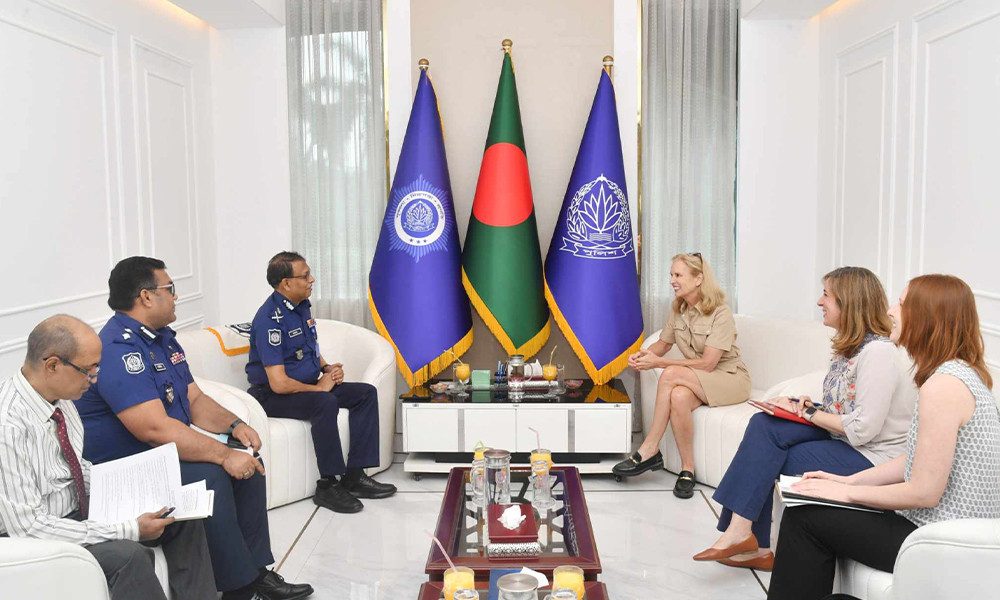মানবাধিকার সমুন্নত রেখে কাজ করছে পুলিশ : আইজিপি