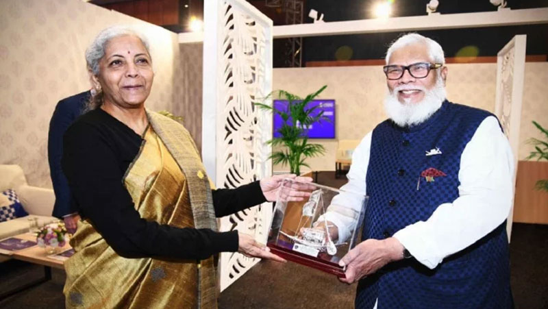 গ্লোবাল ইকোনমিক ফোরামে বাংলাদেশের উন্নয়ন তুলে ধরলেন সালমান এফ রহমান