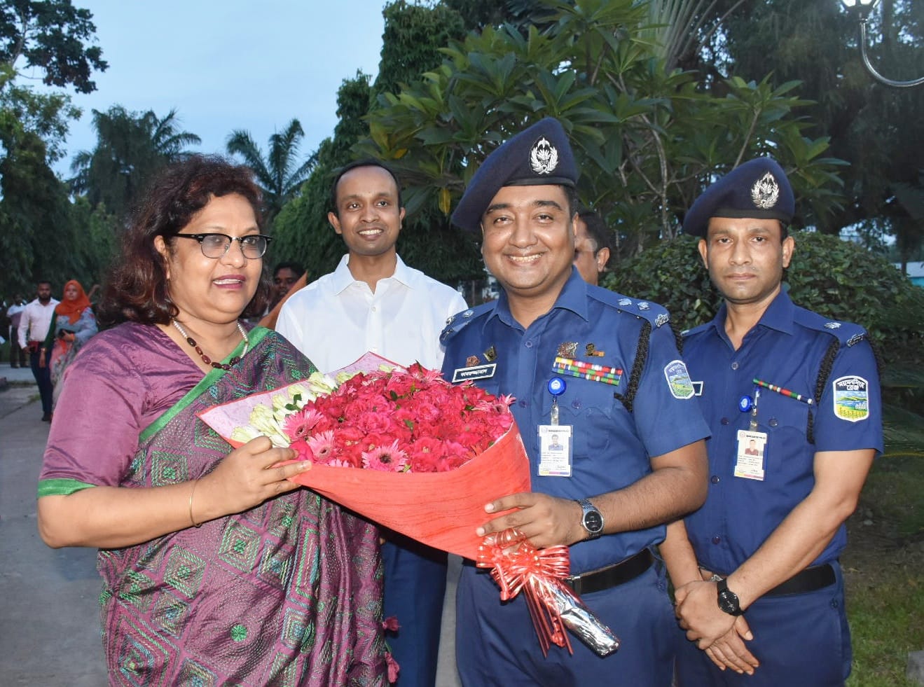 নবাগত ময়মনসিংহ বিভাগীয় কমিশনারয়ের শেরপুর জেলা সফর