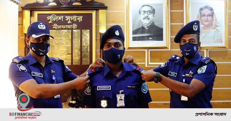 নতুন নায়েককে র‌্যাঙ্ক ব্যাজ পরালেন নীলফামারী জেলার এসপি