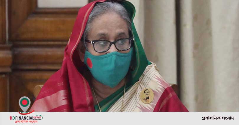 বাংলাদেশ পুলিশ নাট্যদলের পরিবেশনায় নরসিংদীতে 'অভিশপ্ত আগস্ট' নাটক মঞ্চায়ন