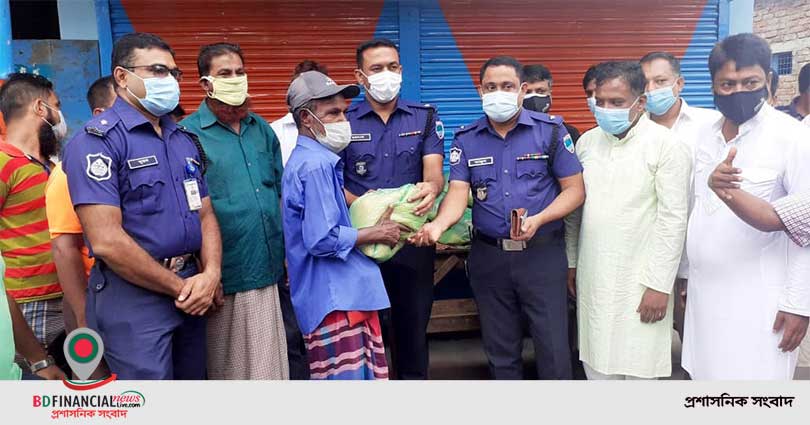 বিট পুলিশ বাড়ি বাড়ি, নিরাপদ সমাজ গড়ি: যশোর জেলা পুলিশ