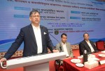 রাজনৈতিক পক্ষপাতমুক্ত থেকে দায়িত্ব পালনের আহ্বান স্বরাষ্ট্রমন্ত্রীর