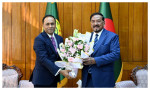 রাষ্ট্রপতির দায়িত্ব নেওয়ায় হাফিজ উদ্দিন আহমদকে ফুলেল শুভেচ্ছা
